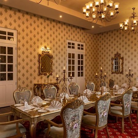 The Westbury Palace Nuwara Eliya Esterno foto