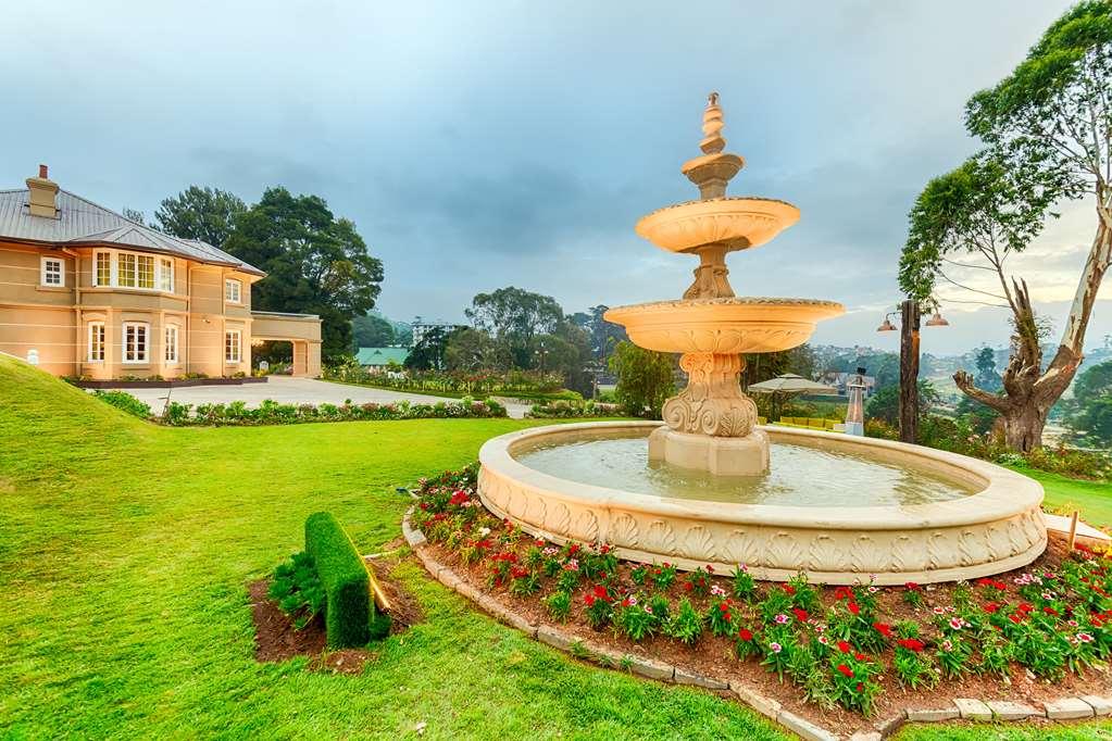 The Westbury Palace Nuwara Eliya Esterno foto