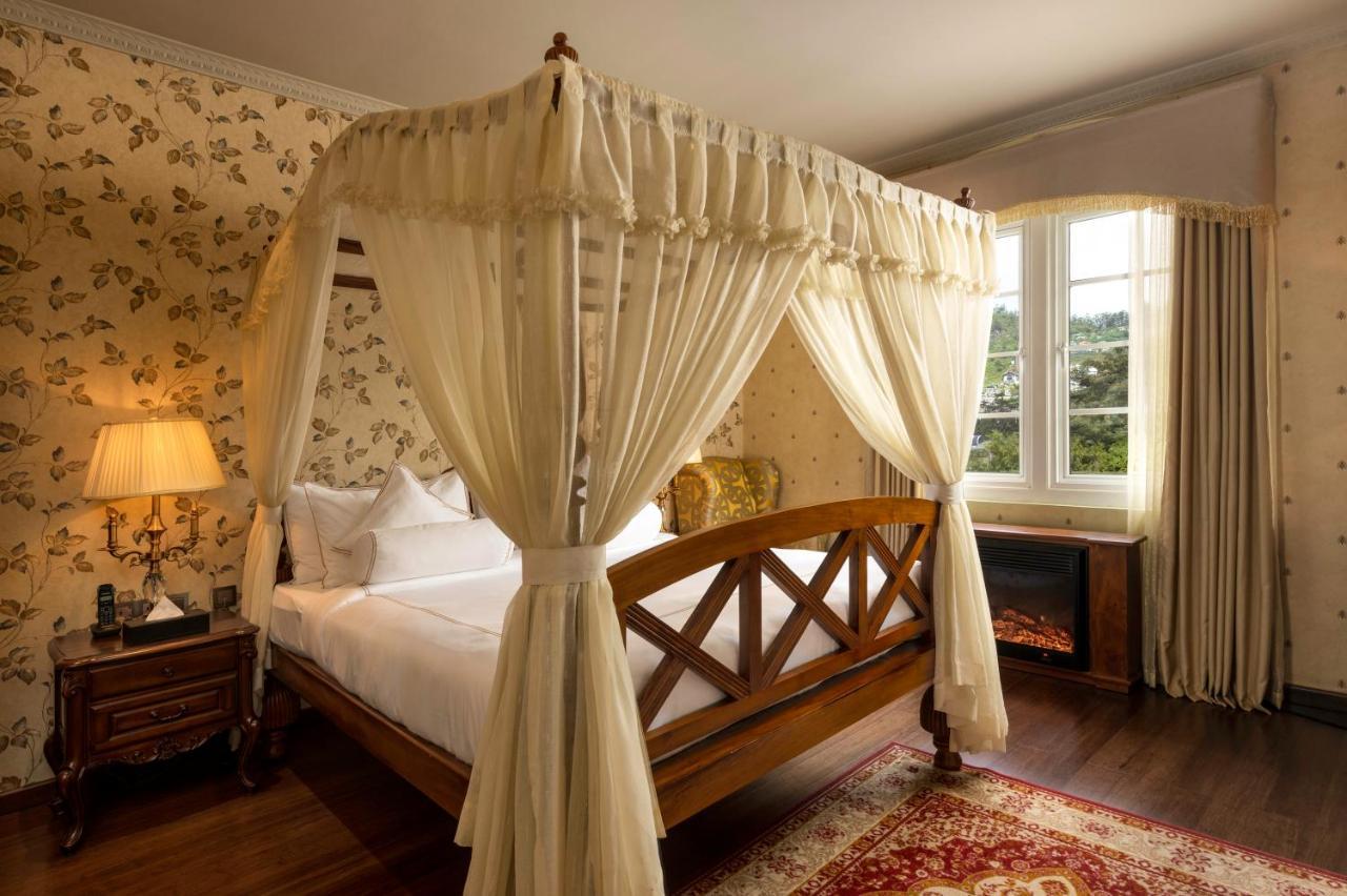 The Westbury Palace Nuwara Eliya Esterno foto