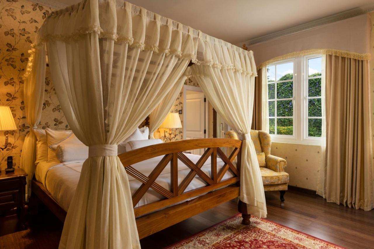 The Westbury Palace Nuwara Eliya Esterno foto