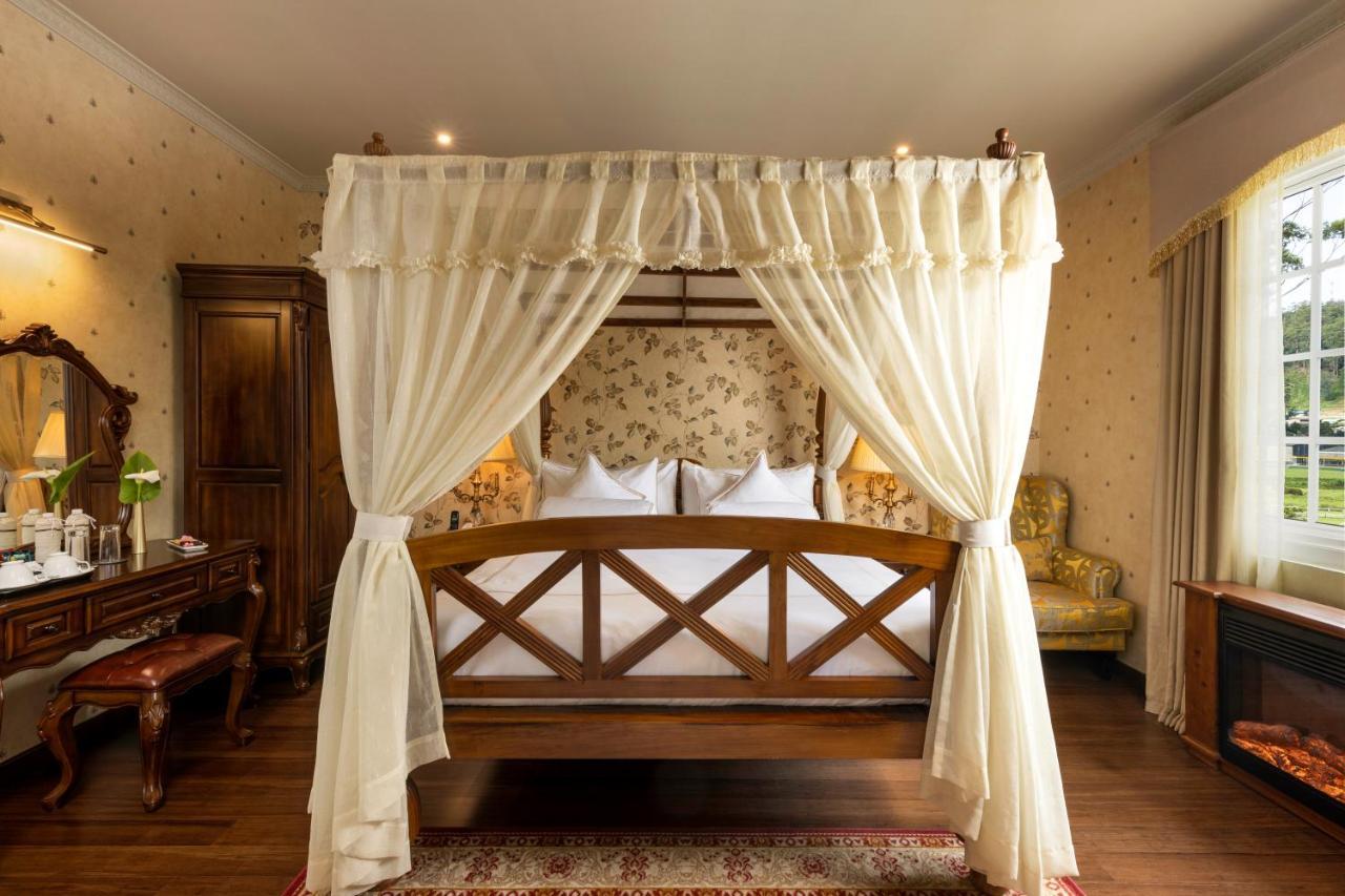 The Westbury Palace Nuwara Eliya Esterno foto